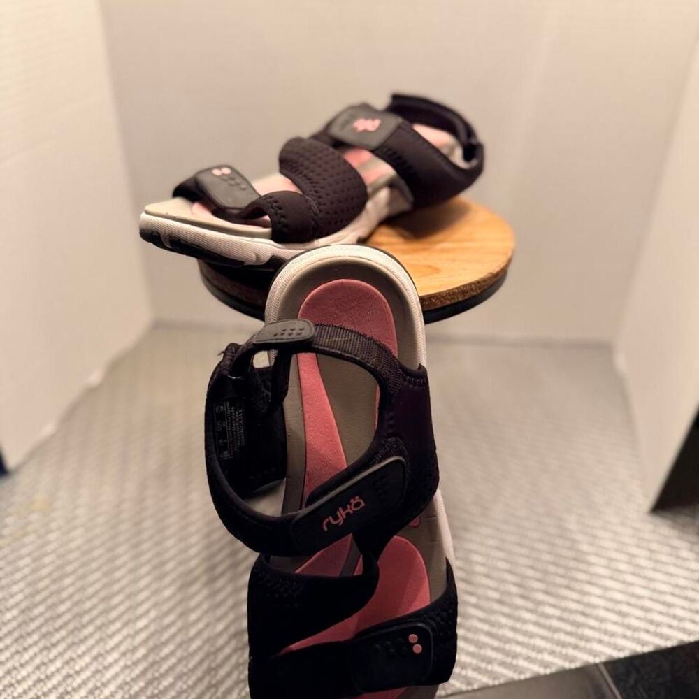 Ryka Women's Black and Pink Sandals, Size 10